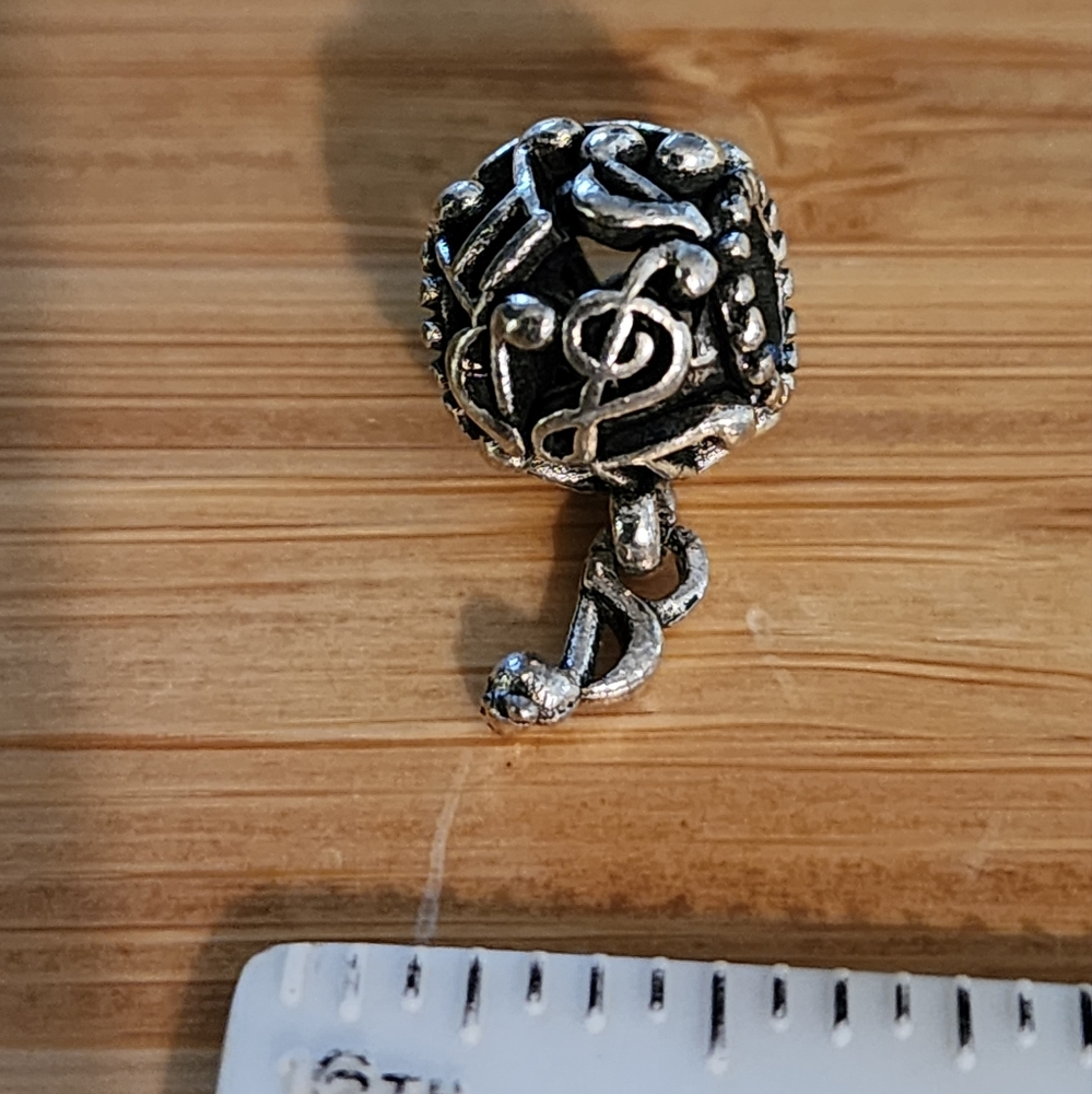 Silver plated music note charm for bracelet